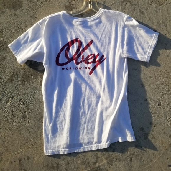 Obey Propaganda Tee - Picture 1 of 2